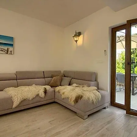 Irma Comfortable Villa *